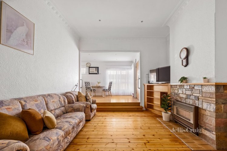 2 12 Mclean Street Brunswick West 3055