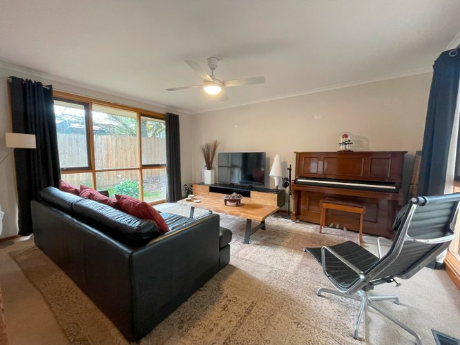 2/12 Myrtle Grove Blackburn 3130
