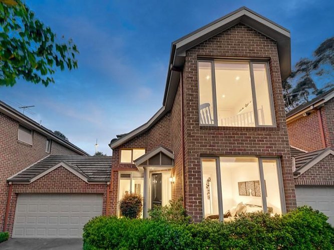 2 1216 Old Burke Road Kew East 3102