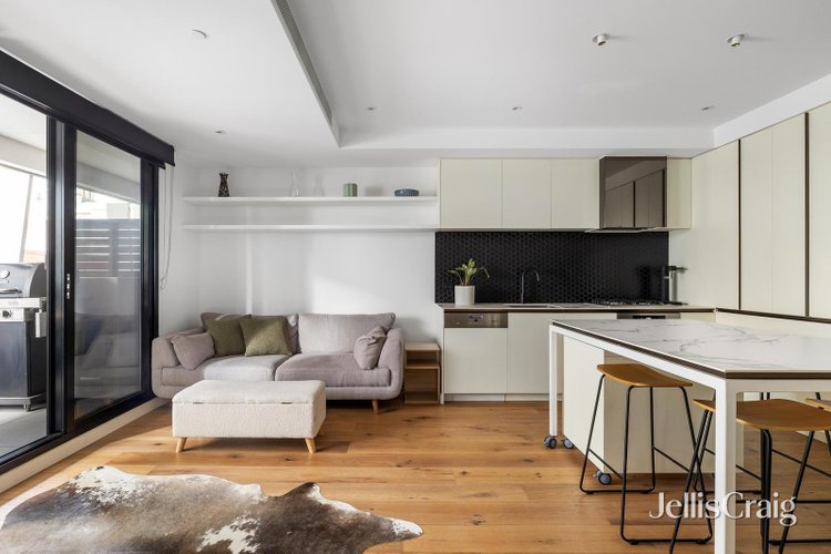 212/172 Lennox Street Richmond 3121