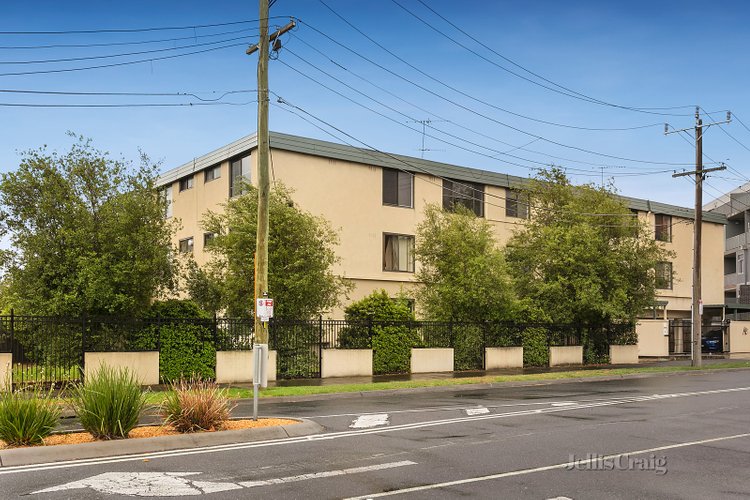 2/123 Epsom Road Ascot Vale 3032