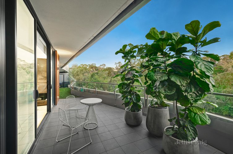 212/4 Acacia Place Abbotsford 3067