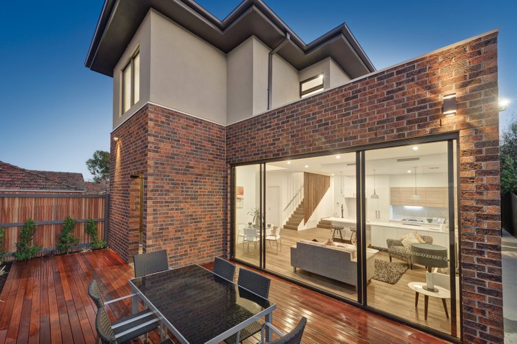 2/124 Harp Road Kew 3101