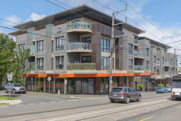 212/436 Burke Road Camberwell 3124