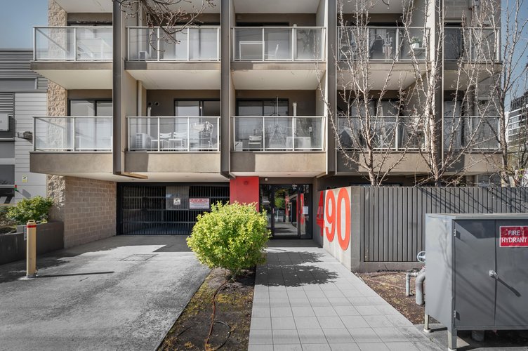 212 490 Elgar Road Box Hill 3128