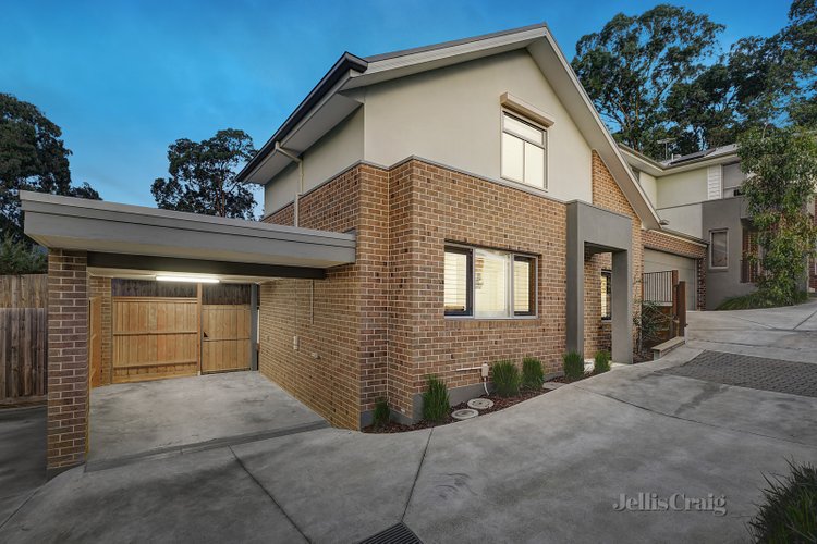2/1252 Main Road Eltham 3095