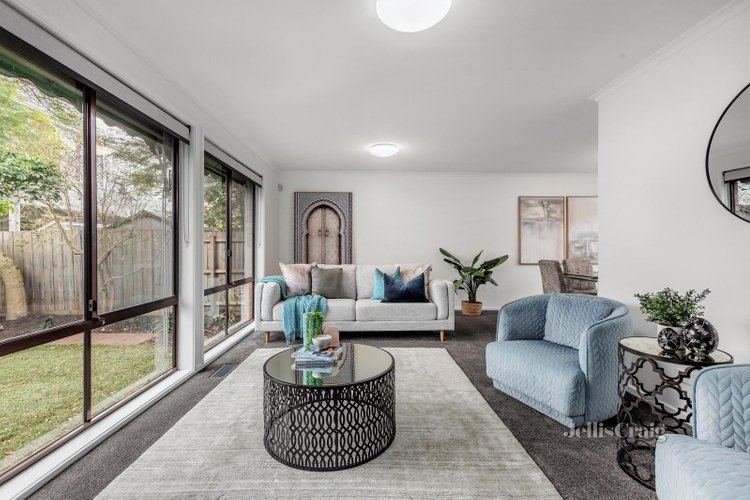 2 13 Milton Street Carnegie 3163