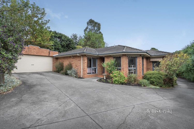 2 13 Newman Road Croydon 3136