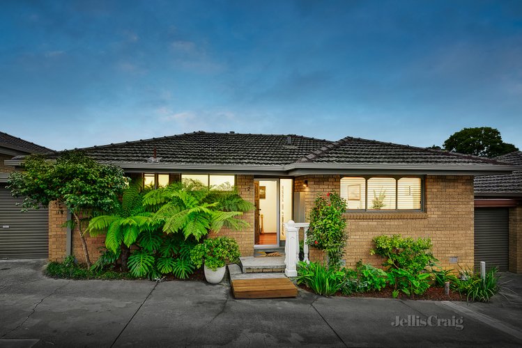 2/13 Westbrook Street Kew East 3102