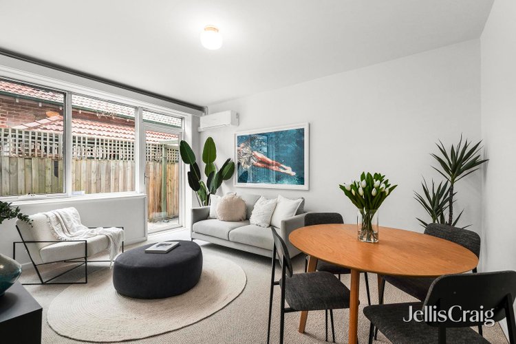 2 130 Mitford Street Elwood 3184
