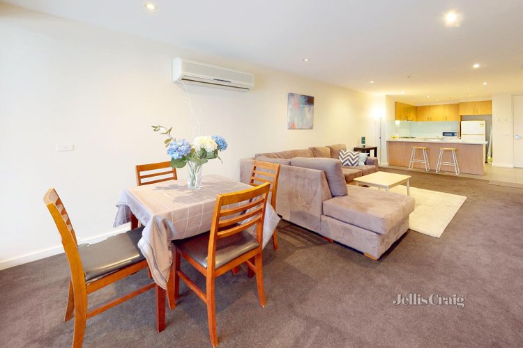 213 250 Barkly Street Footscray 3011