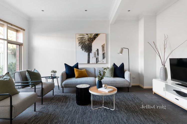 2 139 Cooper Street Essendon 3040