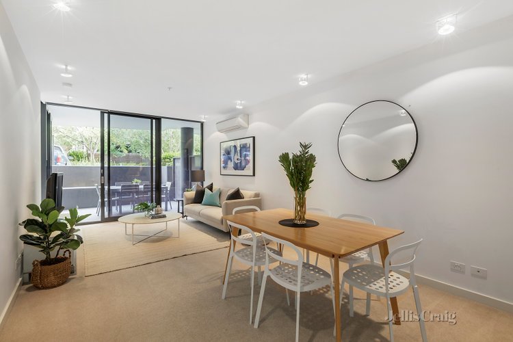 2/14 Elizabeth Street Malvern 3144