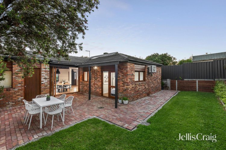 2 14 Prospect Street Pascoe Vale 3044