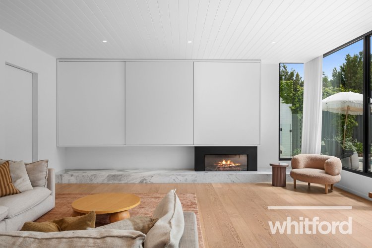 214 West Fyans Street, Newtown