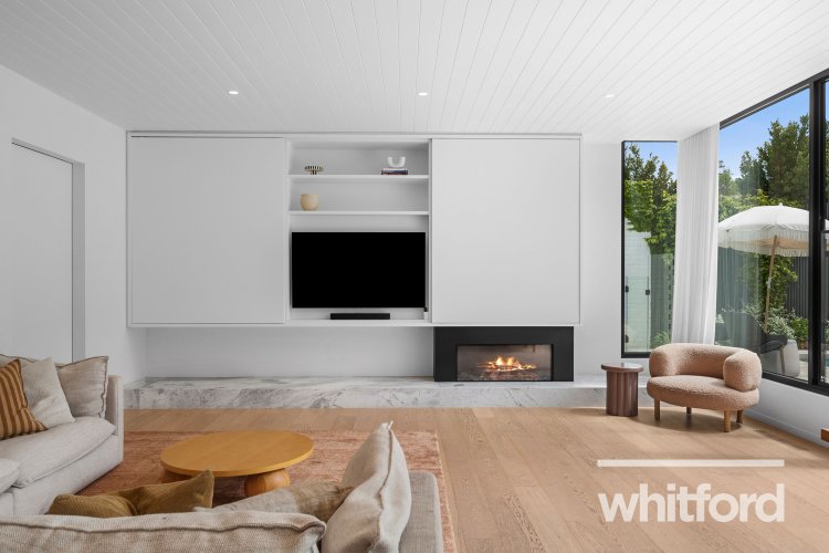 214 West Fyans Street, Newtown