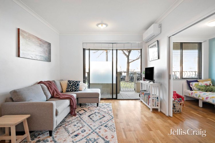 2 140 Queens Parade Fitzroy North 3068