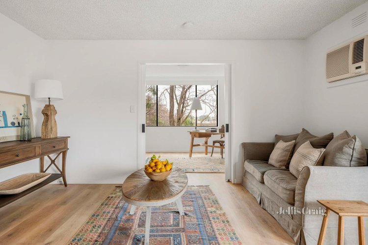 21 417 Toorak Road Toorak 3142