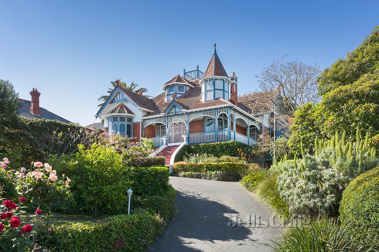 215 Clarke Street Northcote 3070