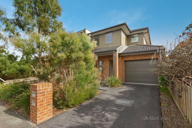 2/15 Ogden Street Glenroy 3046