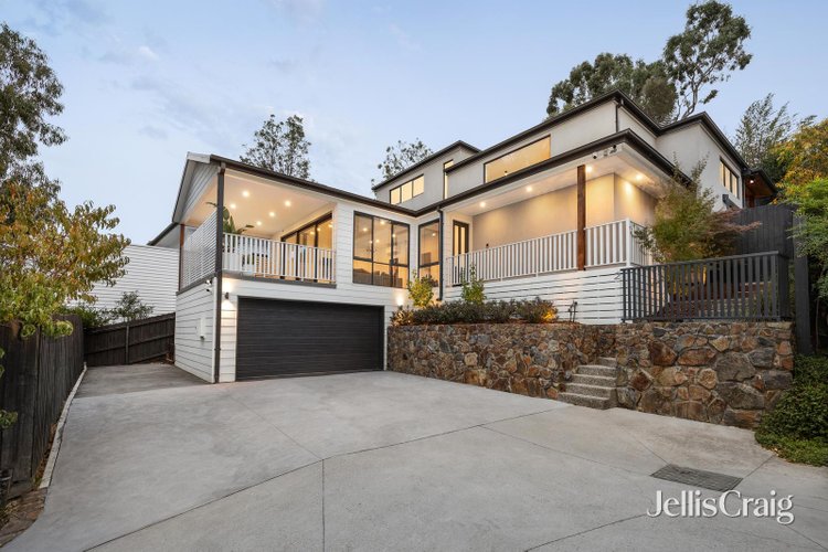 2 15 Virginia Court Montmorency 3094