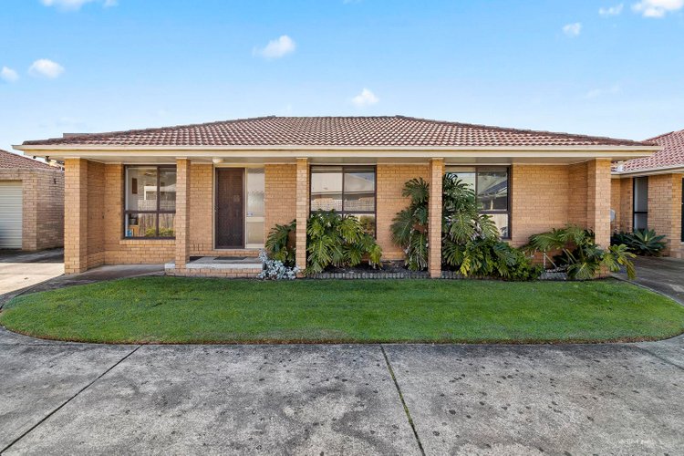 2 15 Weir Street Rye 3941