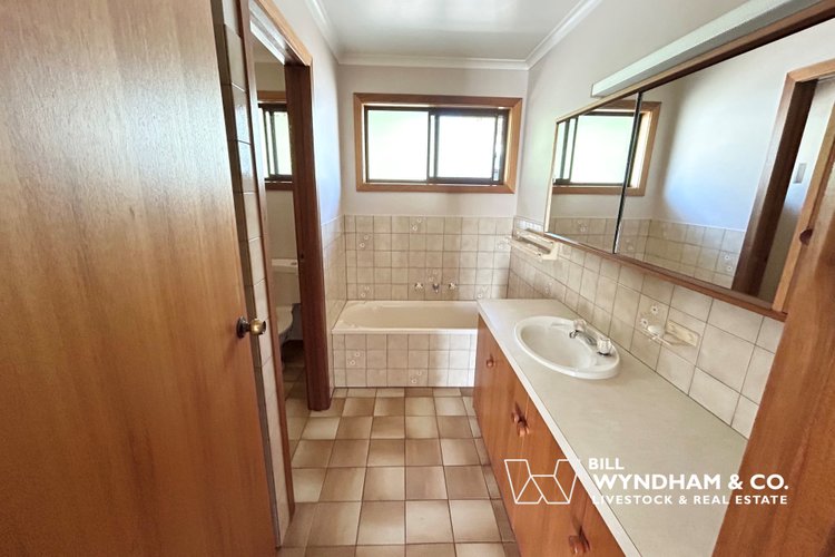 2/156 Bullumwaal Road, Wy&nbsp;Yung