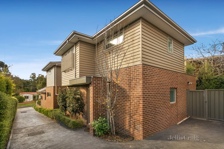 2/157 Essex Street Pascoe Vale 3044