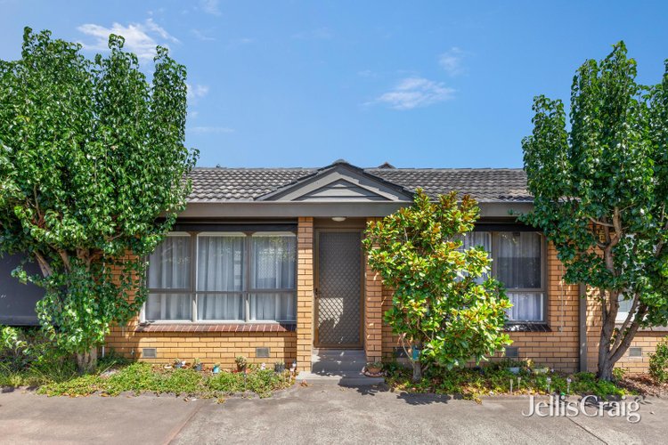 2 16 Guthrie Street Brunswick West 3055