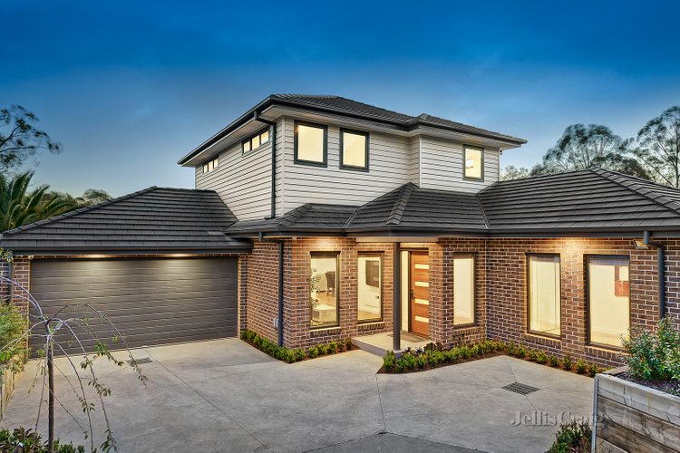 2/16 Karwitha Street Vermont 3133