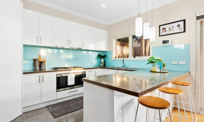 2/16 Maple Street Mount Waverley 3149