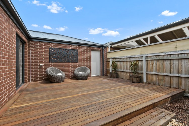 2/16 Swan Street, Bairnsdale