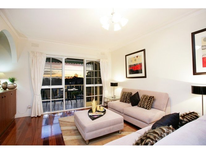 2 163 Prospect Hill Road Canterbury 3126