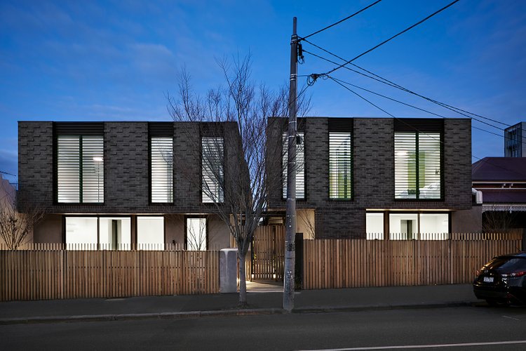 2/165 Lennox Street Richmond 3121