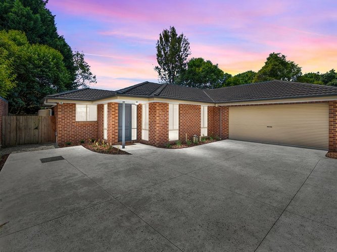 2 17 Allaware Avenue Croydon 3136
