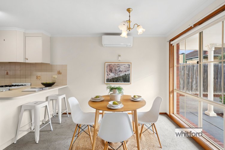 2/17 Collins Street, Geelong West