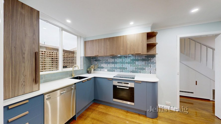 2/17 Como Ave  South Yarra 3141
