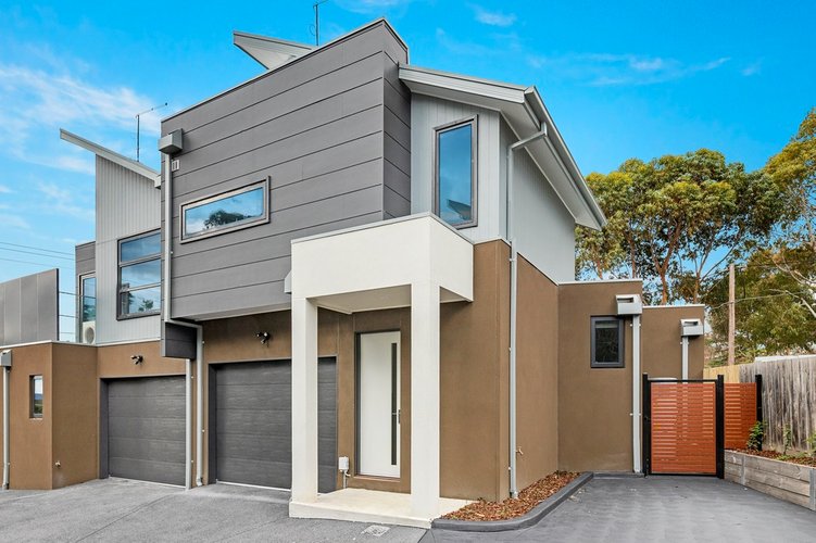 2/17 Gardiner Street  Lilydale 3140