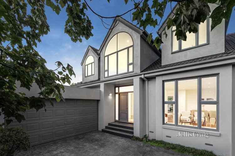 2 17 Hopkins Street Mckinnon 3204