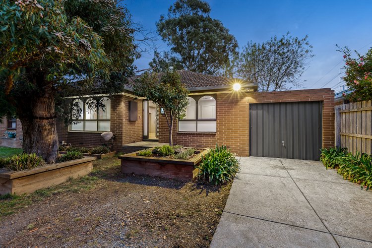 2 17 Janice Road Glen Waverley 3150