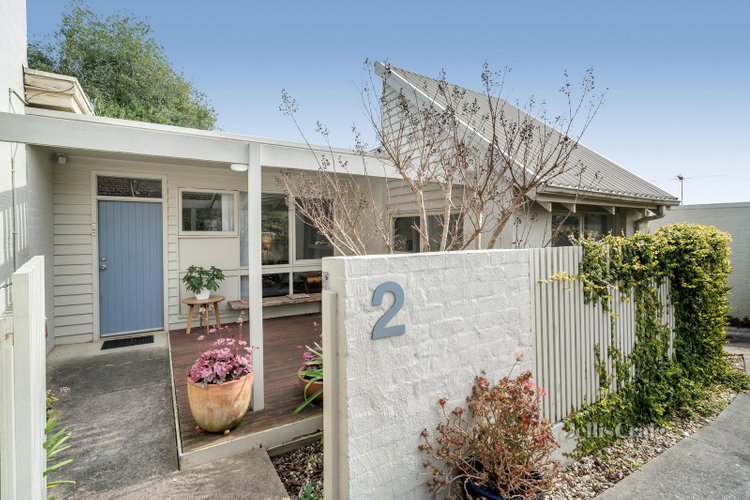 2 17 Nursery Road Croydon 3136