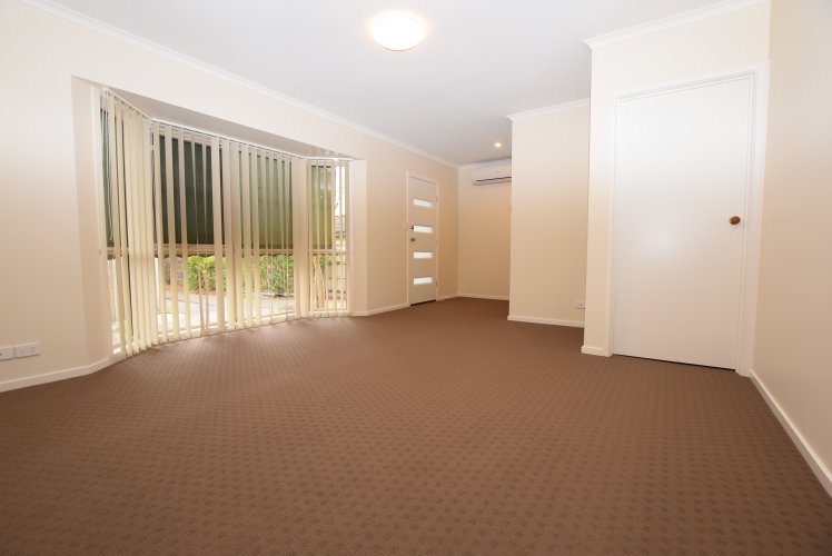 2/17 Wenwood Street  Ringwood East 3135