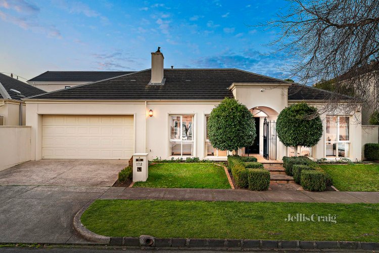2 172 Wattle Valley Road Camberwell 3124