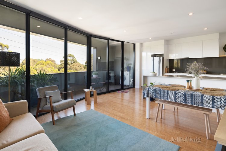 217/38 Merri Parade Northcote 3070