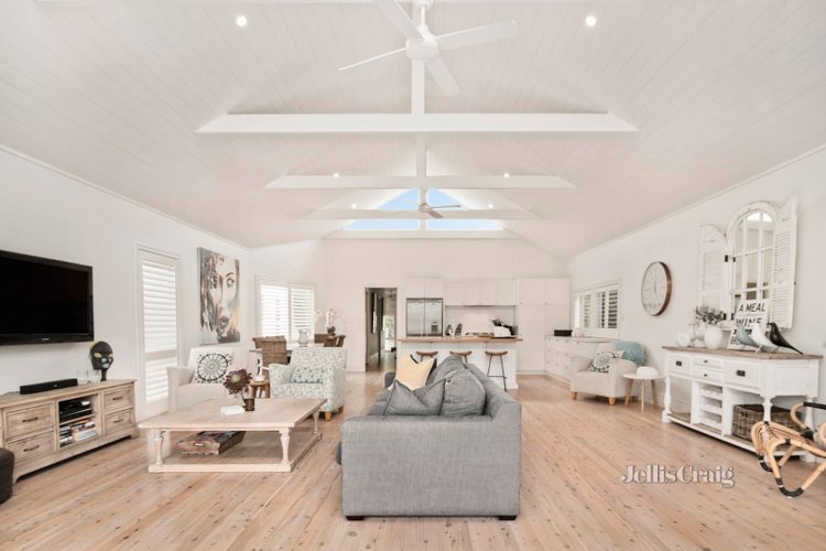 2 179 Ocean Beach Road Sorrento 3943