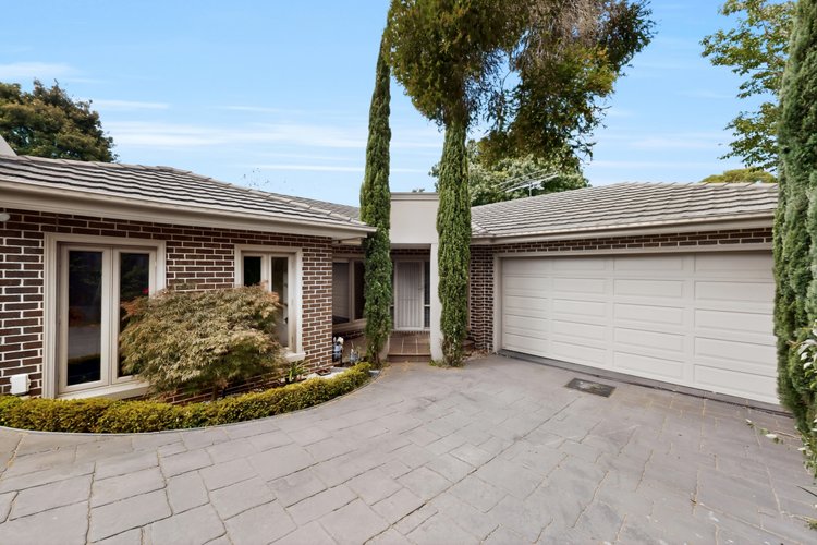 2/18 Belgravia Avenue Mont Albert North 3129