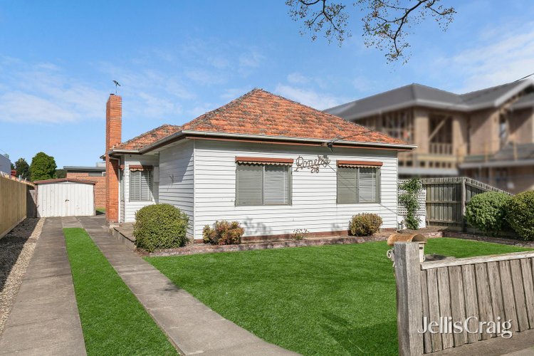 218 Cumberland Road Pascoe Vale 3044