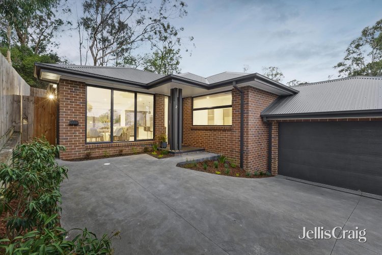 2 18 Helene Street Eltham 3095