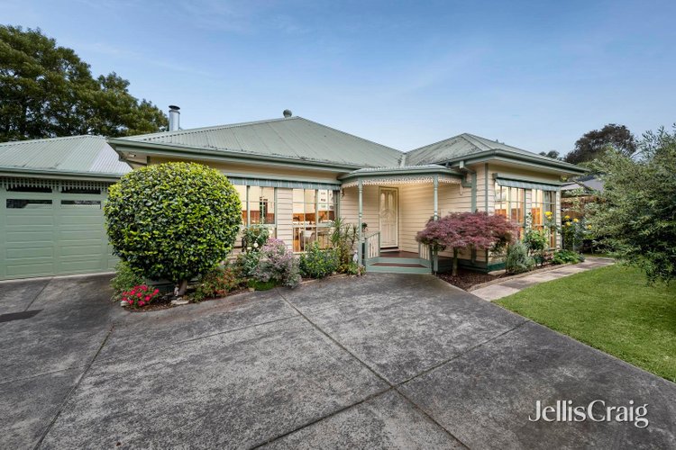 2/18 Pascoe Avenue  Croydon 3136