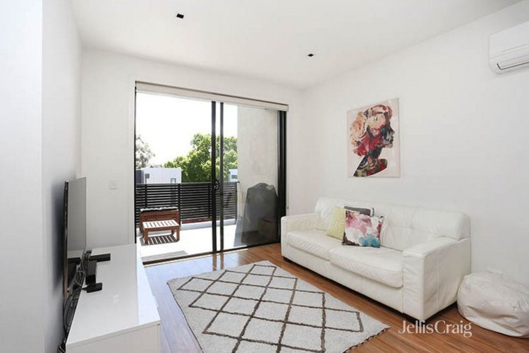 21/80 Hopetoun Avenue Brunswick West 3055